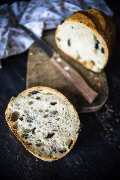 Italian cuisine - olive bread — Stock Photo, Image