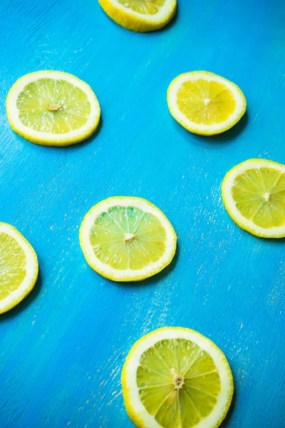 Summer dessert with lemon — Stock Photo, Image