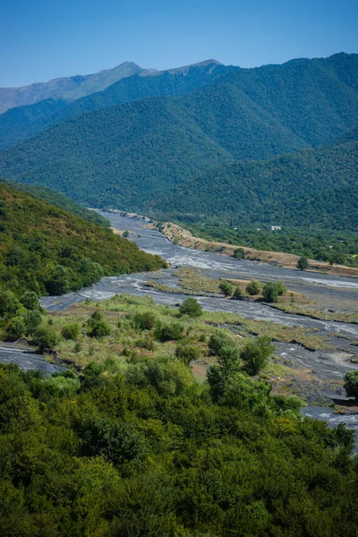 Góry Kaukazu blisko Kvareli — Zdjęcie stockowe