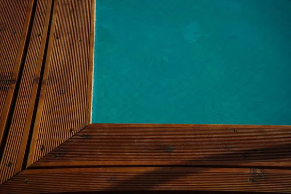 Piscina relaxar conceito — Fotografia de Stock