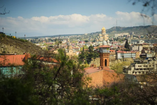 Vista do antigo Tbilisi do jardim botânico — Fotografia de Stock