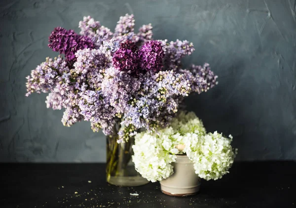 Blommig koncept för kort — Stockfoto