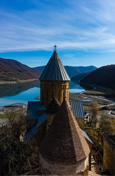 Gürcistan 'daki ünlü Ananuri kalesi — Stok fotoğraf