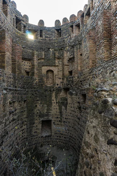 Qsnis tsikhe o castillo en Mukhrani / Ksani — Foto de Stock