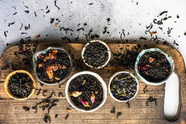 Teesorten auf Steinhintergrund — Stockfoto