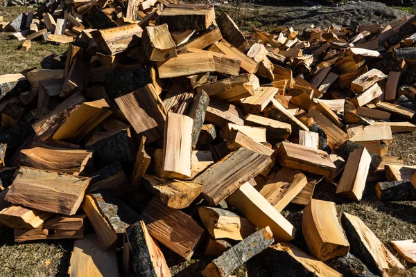 Piastrelle di legno per camino — Foto Stock