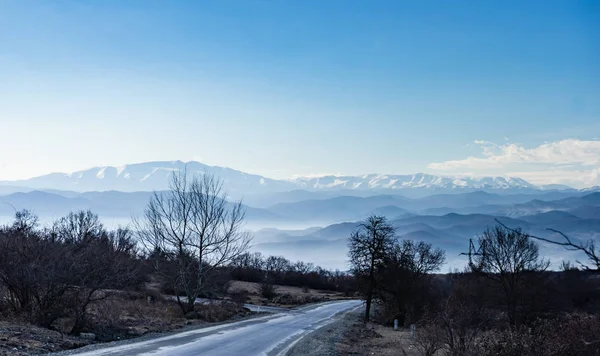 El camino al cañón de Samshvilde — Foto de Stock