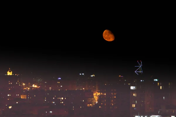 Luna Subiendo Sobre Centro Tiflis Capital Georgia — Foto de Stock