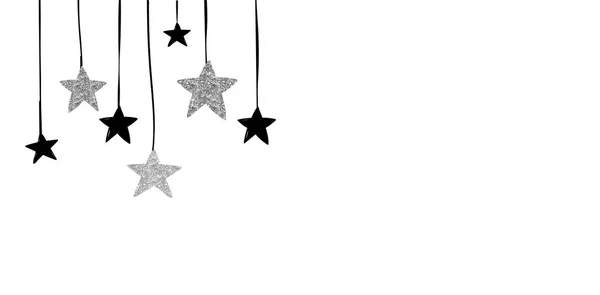 黒と銀の星とクリスマスの背景 — ストックベクタ