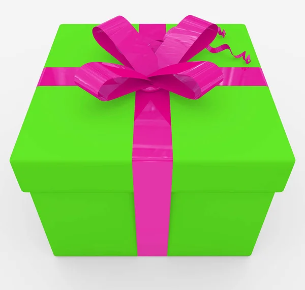 Pudełko prezentowe - wstążka zielony pole, fioletowy - na białym tle — Zdjęcie stockowe