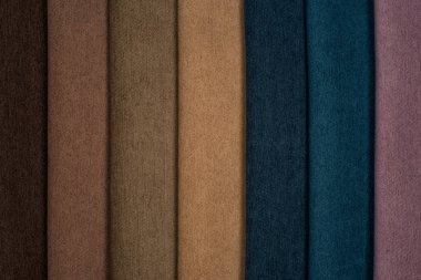 Renk örnekleri çeşitli döşemelik kumaş.