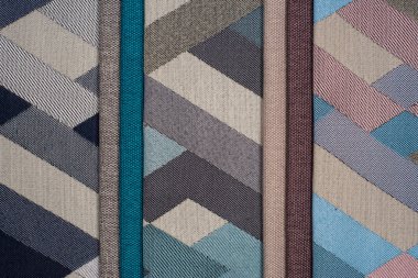 Renk örnekleri çeşitli döşemelik kumaş.