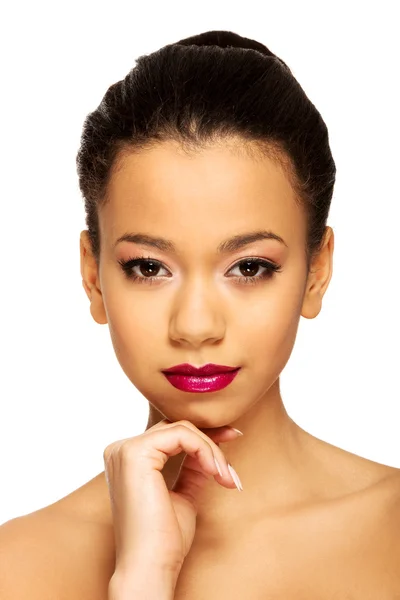 Afrikanerin mit Make-up. — Stockfoto