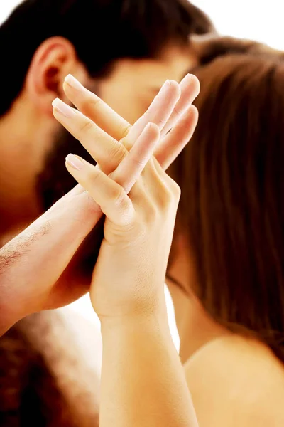 Happy beautiful couple kissing. — Stock Photo, Image