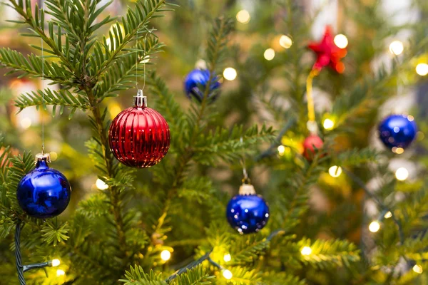 Christmas tree with christmas balls — Stock Photo, Image