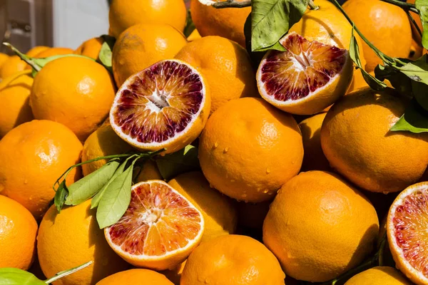Orange on the market — Stock Photo, Image