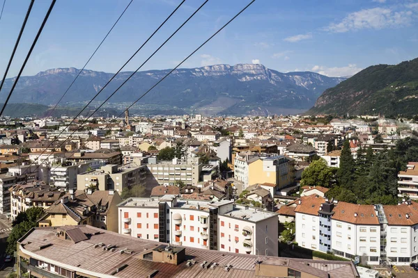 Vue sur Bolzano, Tyrol du Sud, Italie — Photo