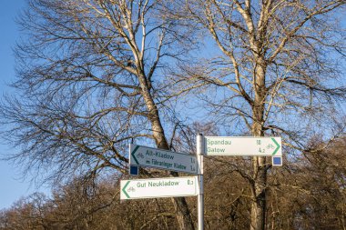 Bisiklet pisti için işaret levhası, Berlin, Almanya