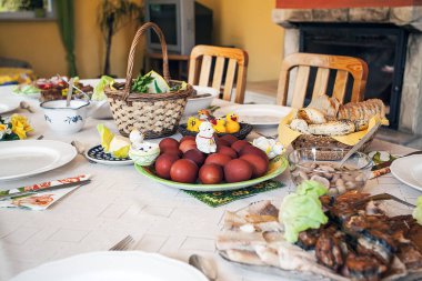Paskalya, Bahar ve yumurta