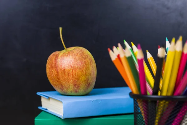 Voltar para a escola — Fotografia de Stock