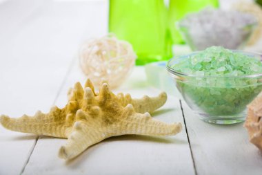 Spa uygulamaları ahşap tablo. 