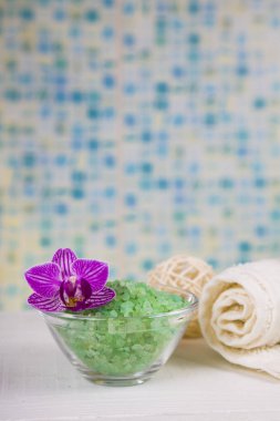 Spa uygulamaları ahşap tablo. 