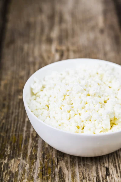 Cottage cheese in a  bowl — Stock Photo, Image