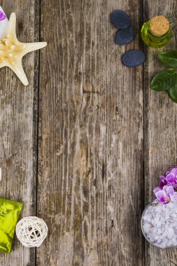 Spa uygulamaları ahşap tablo. 