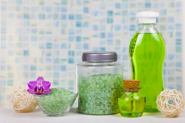 Tratamientos de spa en el baño . —  Fotos de Stock