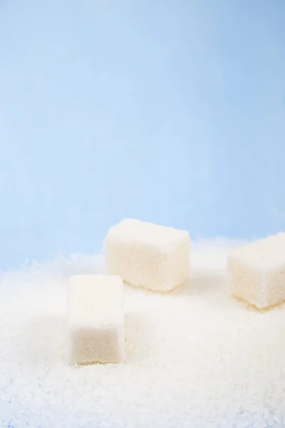 Zucchero bianco e cubetti di zucchero — Foto Stock