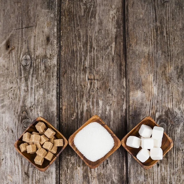 Şeker ile üç kase 