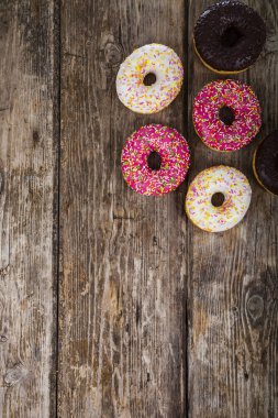 Çok renkli donut yakın çekim