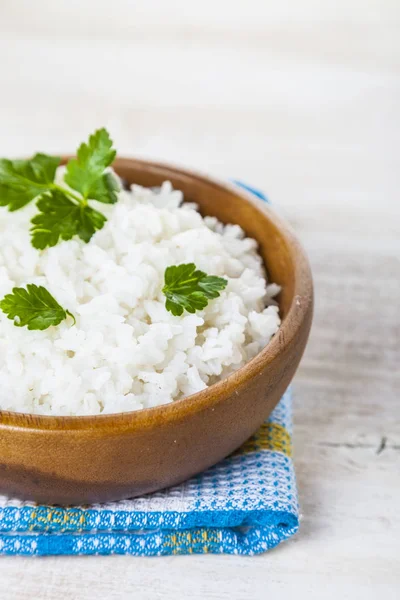 Boiled rice in a wooden bowl — Stock Photo, Image