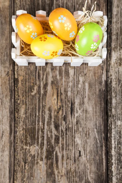 Pâques nature morte avec des œufs de Pâques — Photo