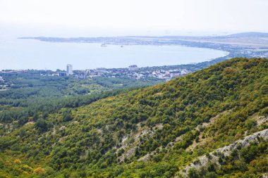 Dağ doruklarına güzel görünümü 