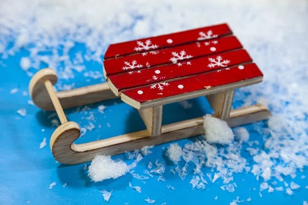 Trineo de madera y nieve — Foto de Stock