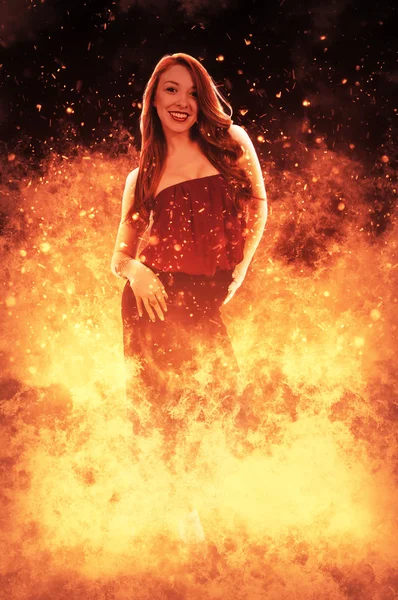 Donna in fiamme — Foto Stock