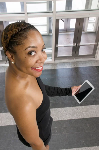 Woman Using Tablet — Stock Photo, Image