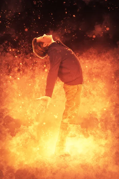 Muž v ohni — Stock fotografie