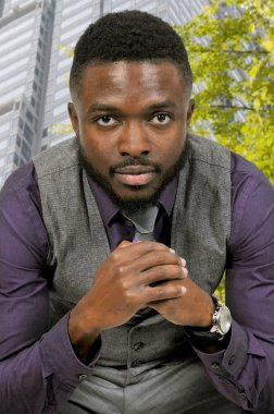 yakışıklı siyah adam.