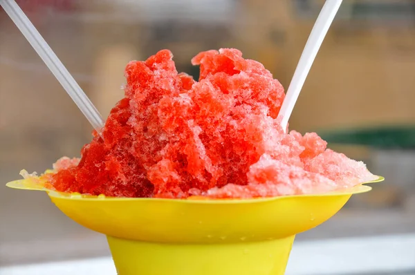 Shaved ice snow cone — Stock Photo, Image