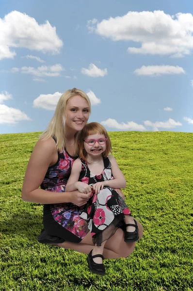 Mother and her daughter — Stock Photo, Image