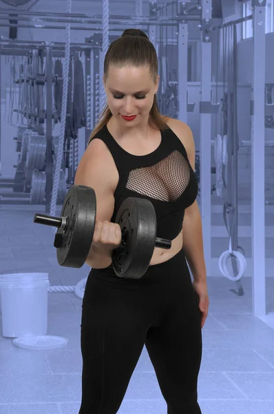 Woman Working with Weights — Stock Photo, Image