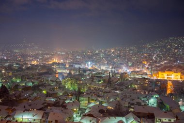 Kış gece panoramik şehir ufka