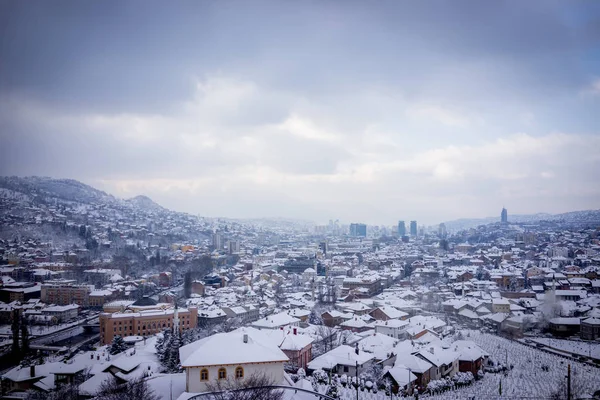 Blick Auf Die Stadt Beim Winterpanorama — Stockfoto