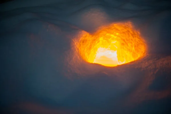 雪の学校 新年あけましておめでとうございます — ストック写真