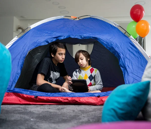 Kids Having Camping Tent Living Room Fun Adventure — Stock Photo, Image