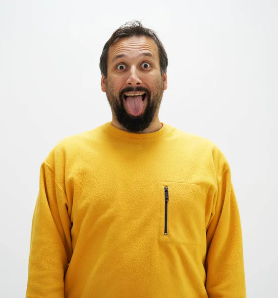 Retrato Homem Usando Amarelo — Fotografia de Stock