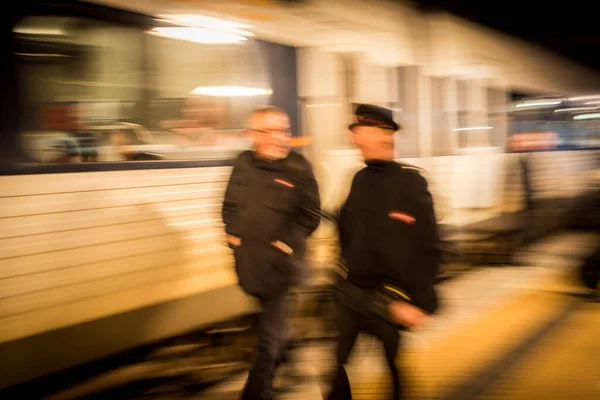 Treno Arrivo Alla Stazione Centrale Movimento — Foto Stock