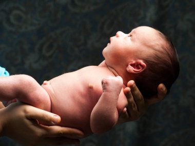 erkek bebek yakın çekim